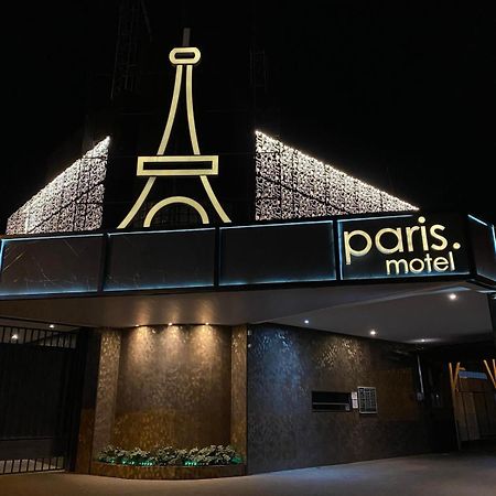 Motel Paris Апаресида-ди-Гояния Экстерьер фото