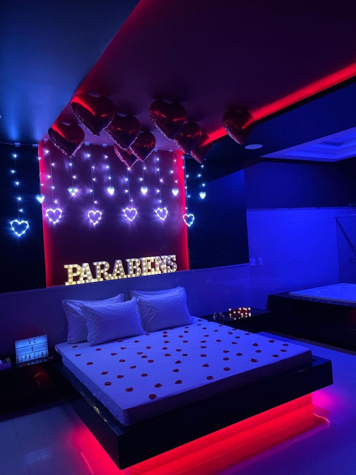 Motel Paris Апаресида-ди-Гояния Экстерьер фото